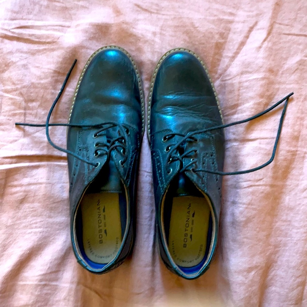 Clarks/Bostonian black dress shoes